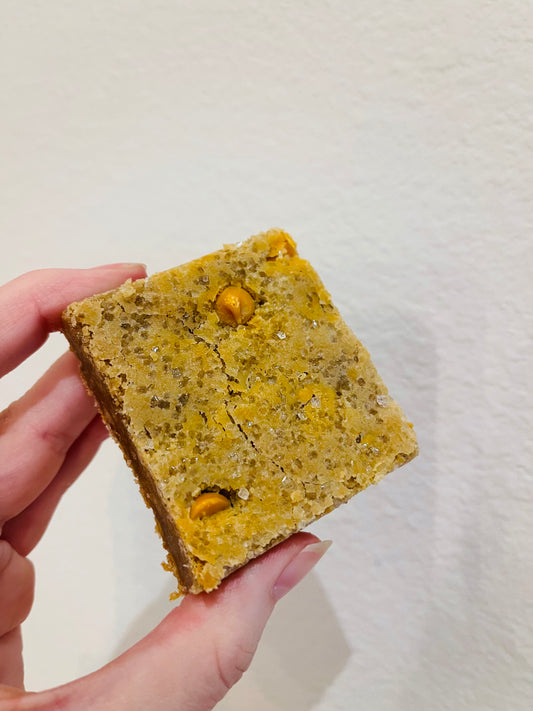 Gooey Butterscotch Blondies