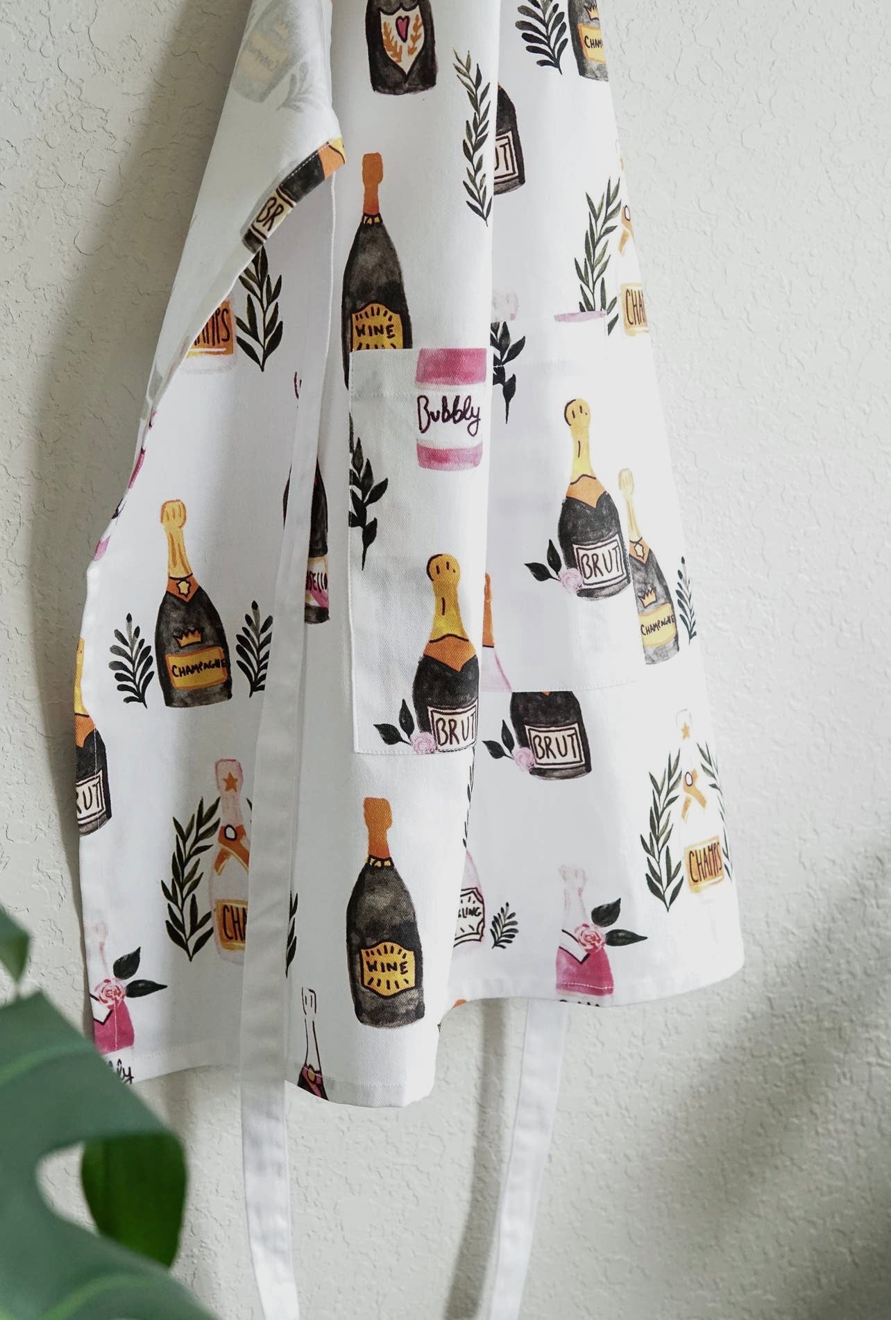 French “Bubbly” Apron